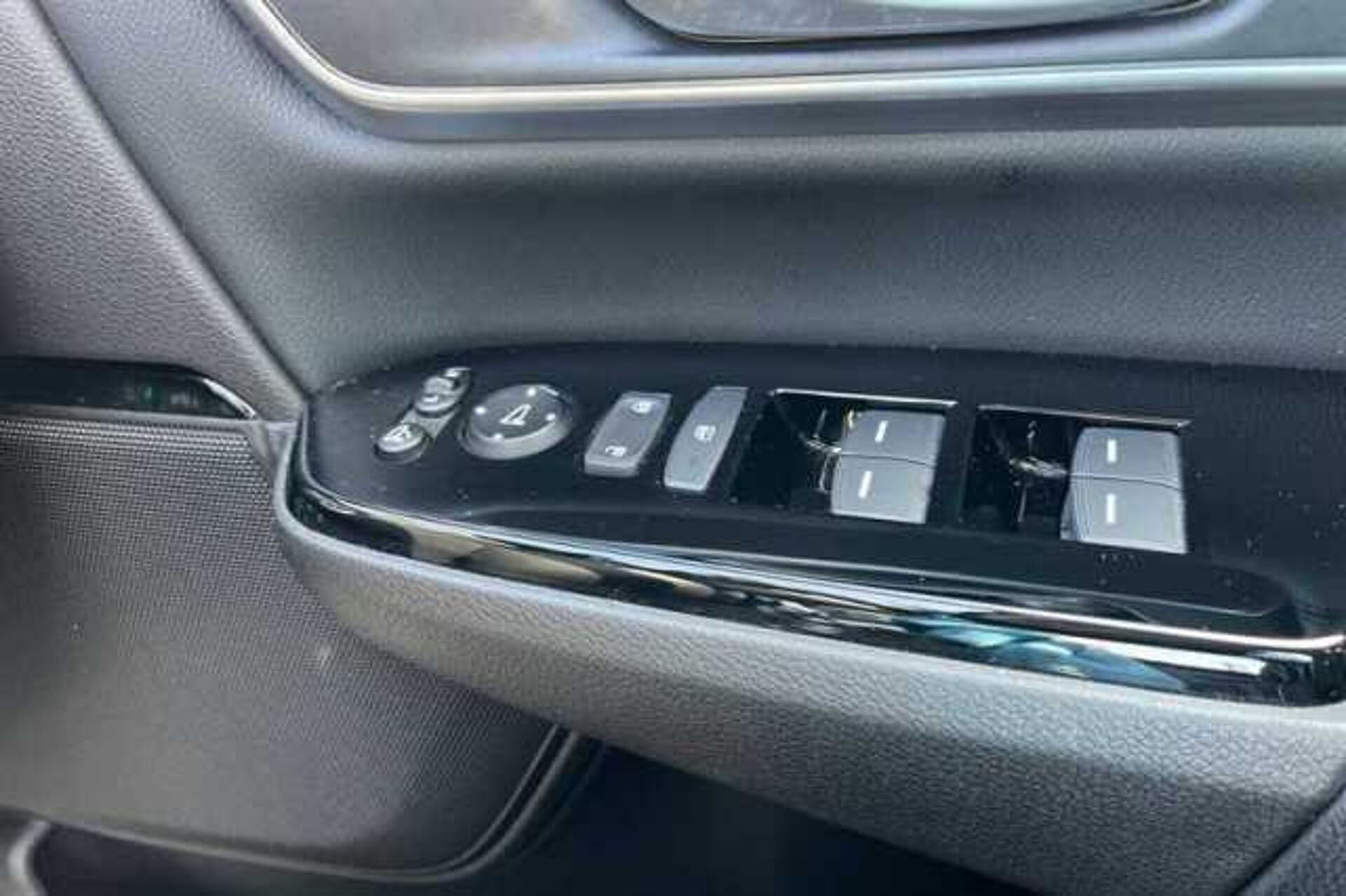 Honda CR-V Hybrid 2.0 I-MMD HYBRID SR 5DR ECVT 