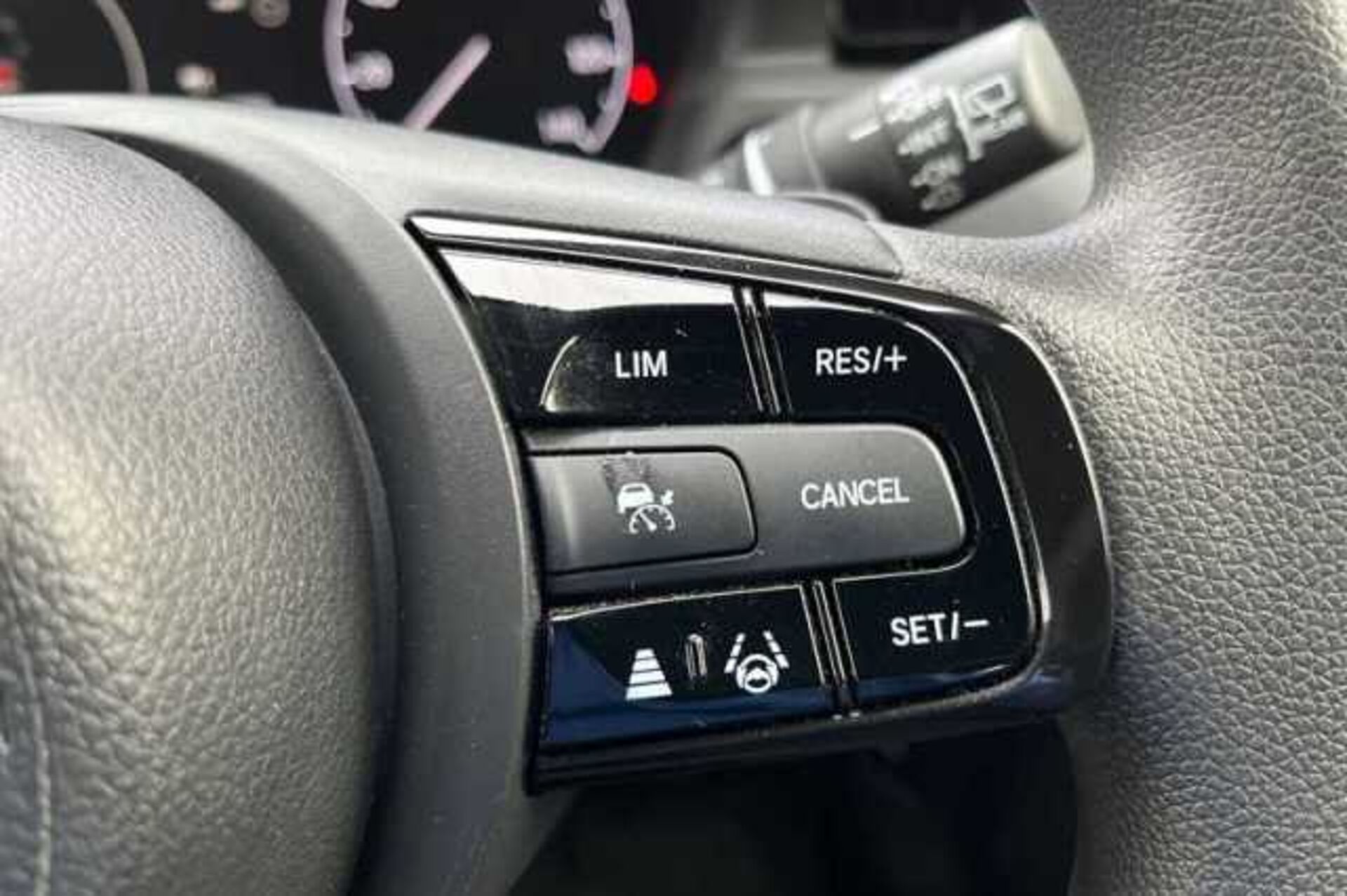 Honda HR-V Hybrid 1.5 EHEV ELEGANCE 5DR CVT 