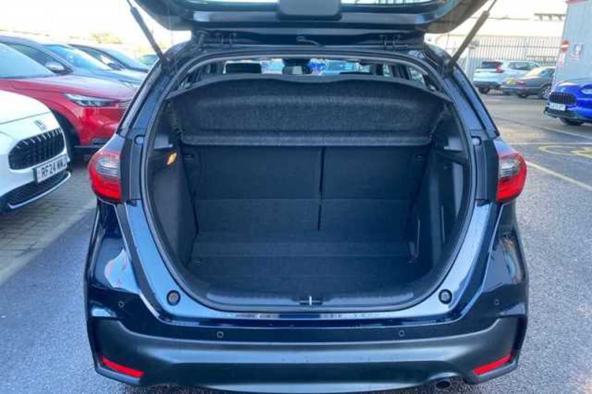 Honda Jazz Hybrid 1.5 I-MMD HYBRID ELEGANCE 5DR ECVT 