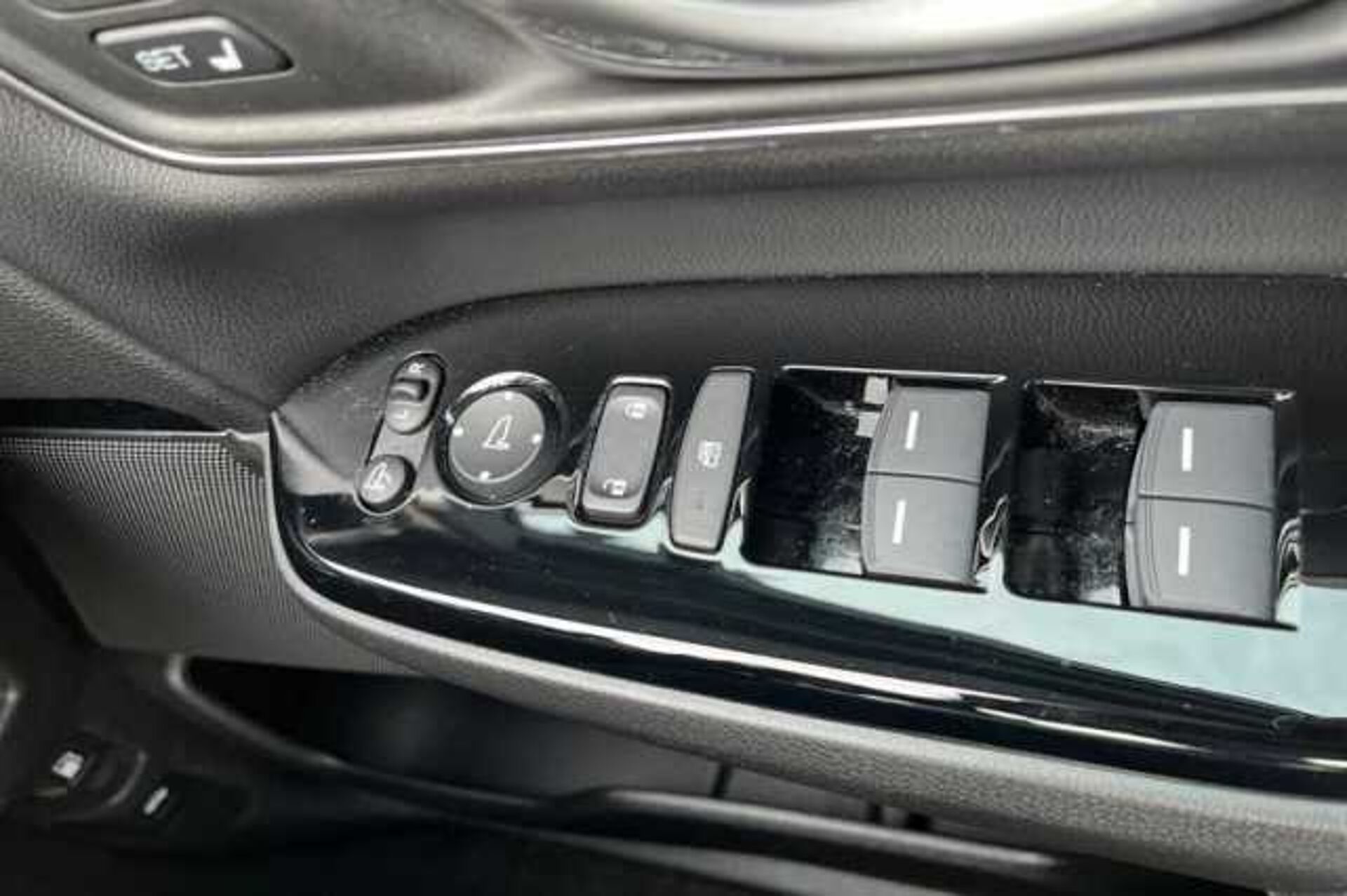 Honda CR-V Hybrid 2.0 I-MMD HYBRID EX 5DR ECVT 