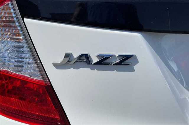 Honda Jazz 1.3 i-VTEC EX Navi 5dr CVT 