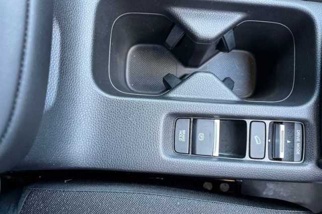 Honda HR-V Hybrid 1.5 EHEV ELEGANCE 5DR CVT 