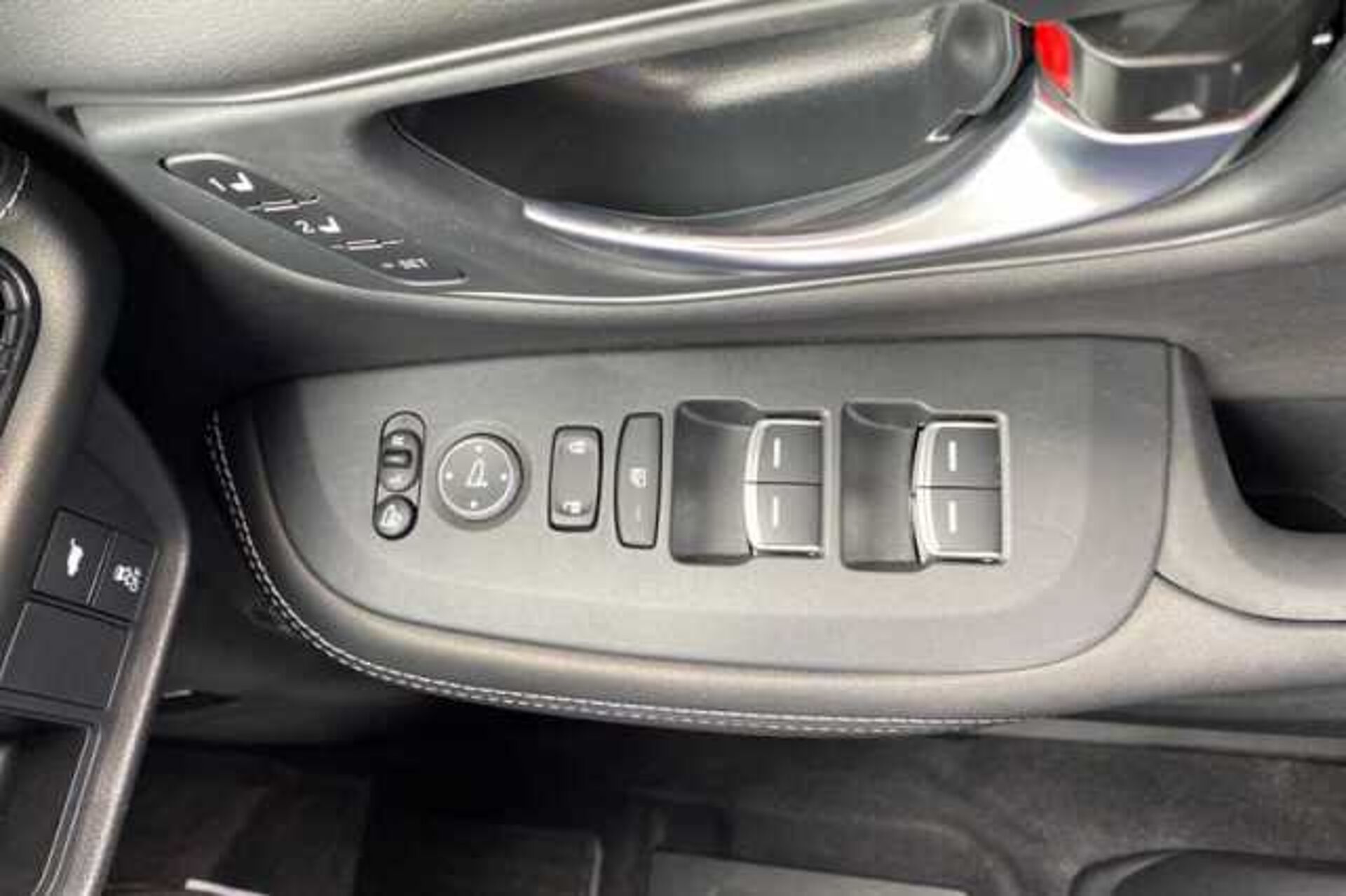 Honda ZR-V e:HEV 2.0 EHEV ADVANCE 5DR CVT 