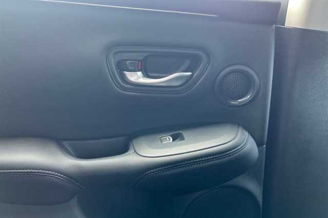Honda ZR-V e:HEV 2.0 EHEV ELEGANCE 5DR CVT 