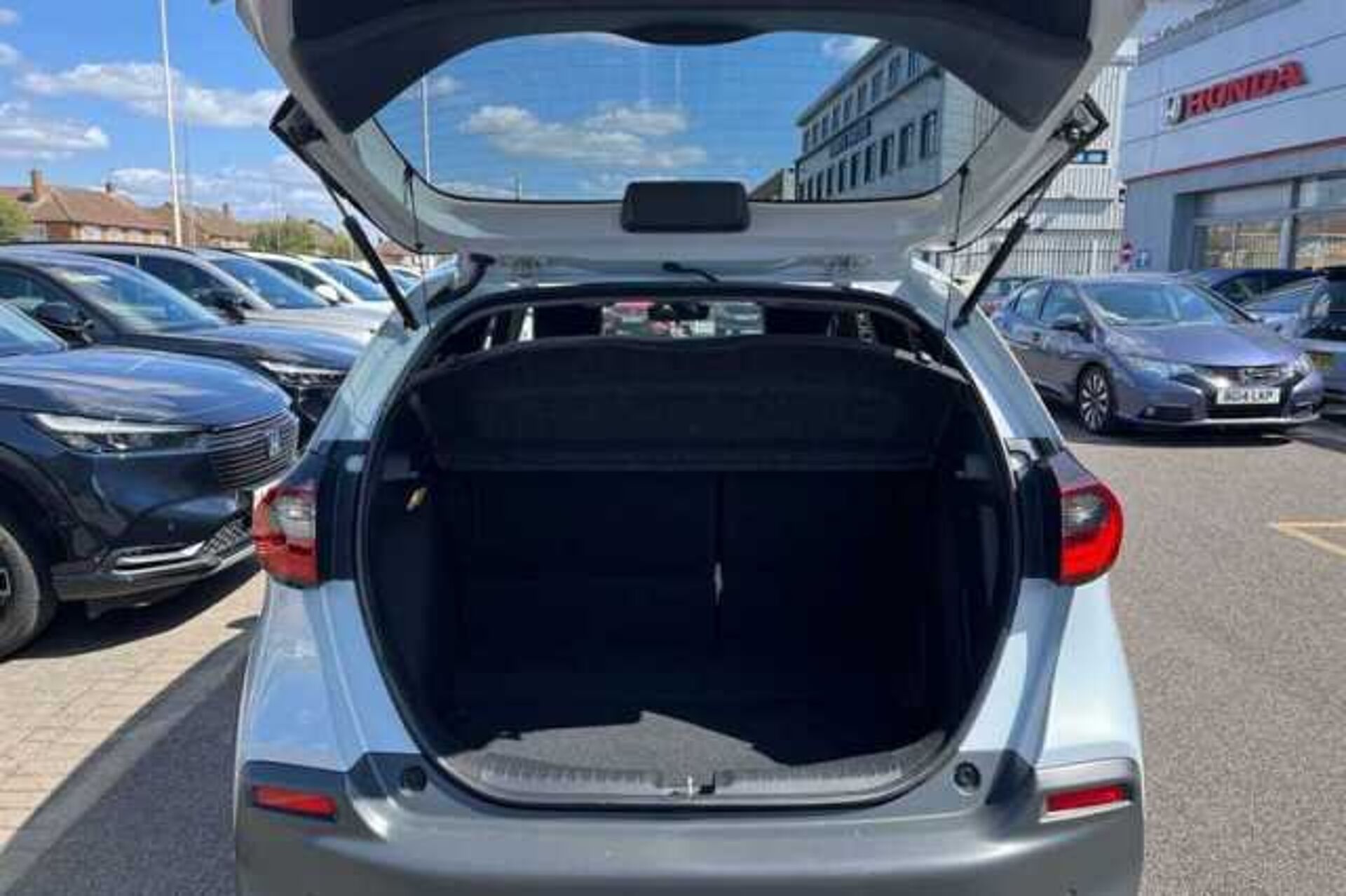 Honda Jazz Hybrid 1.5 I-MMD HYBRID CROSSTAR ADVANCE 5DR ECVT 
