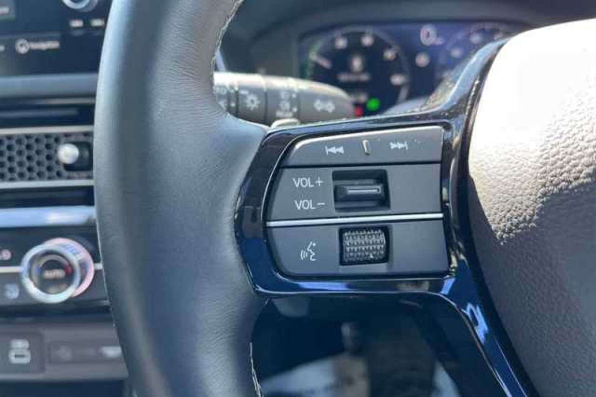 Honda Civic Hybrid 2.0 eHEV Advance 5dr CVT 