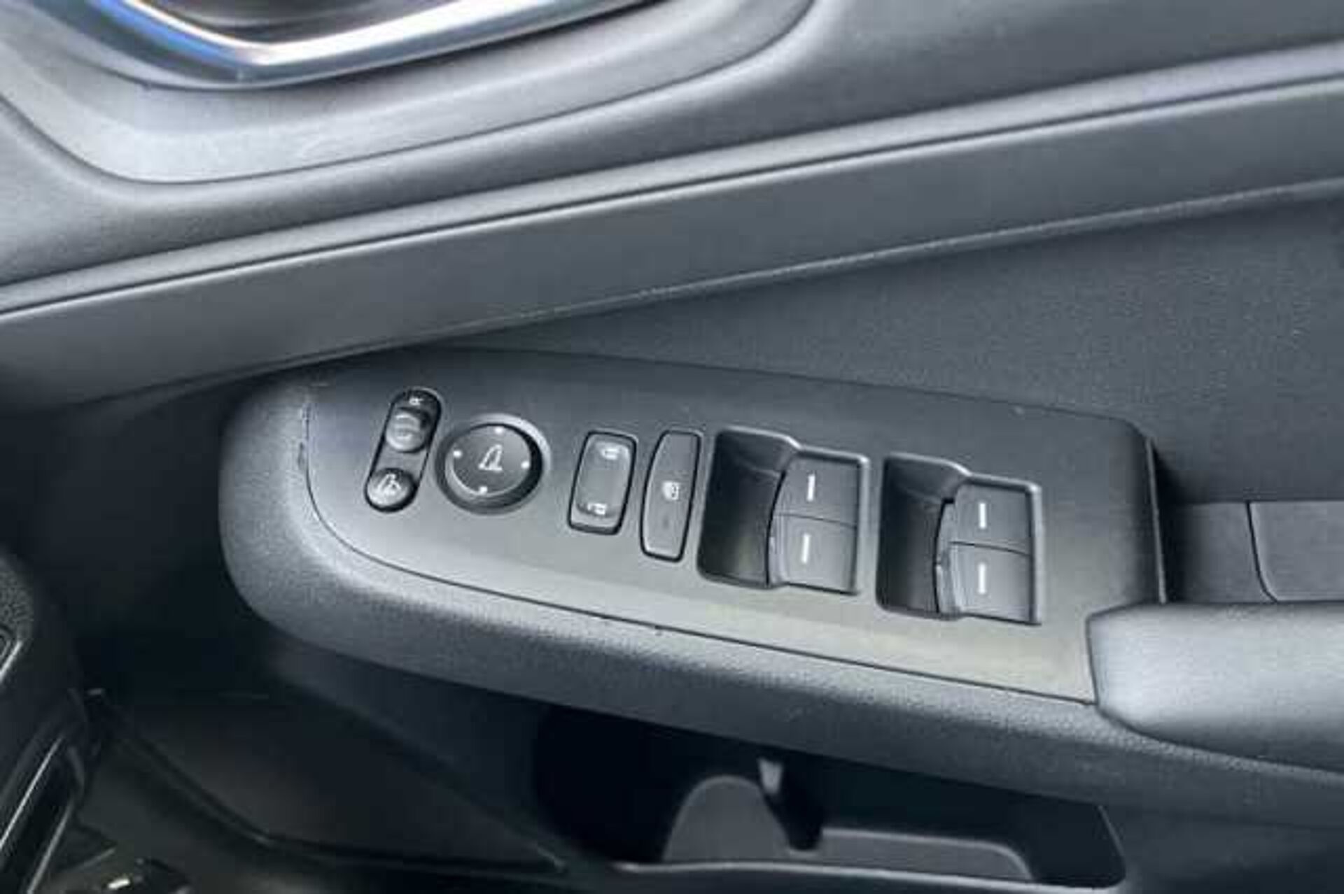 Honda HR-V Hybrid 1.5 eHEV Elegance 5dr CVT 