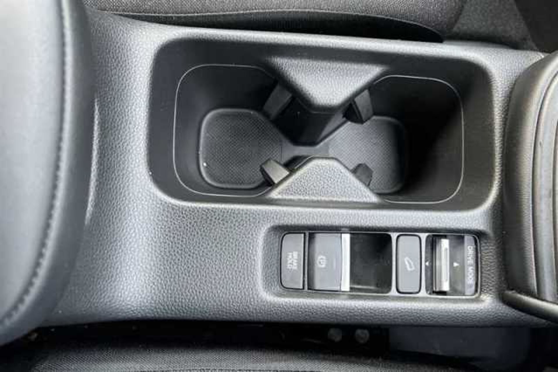 Honda HR-V Hybrid 1.5 eHEV Elegance 5dr CVT 