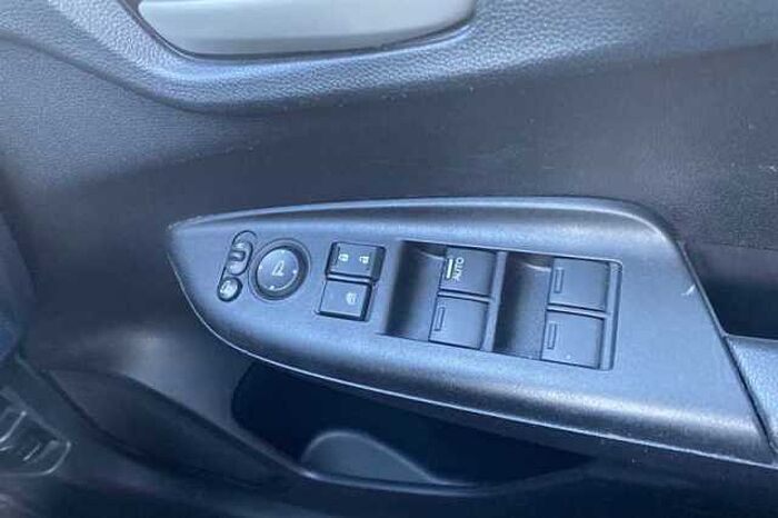 Honda Jazz 1.3 I-VTEC SE NAVI 5DR CVT 