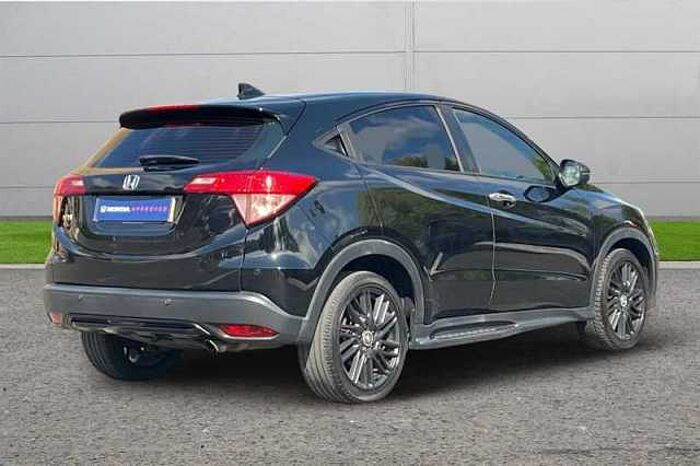 Honda HR-V 1.5 i-VTEC Black Edition CVT 5dr 