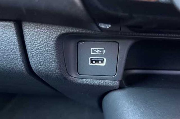 Honda HR-V Hybrid 1.5 EHEV ELEGANCE 5DR CVT 