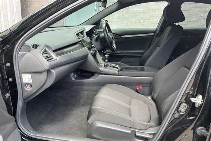 Honda Civic 1.5 VTEC TURBO SPORT 5DR 